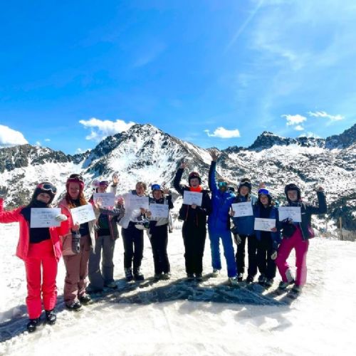 SkiTrip110423B