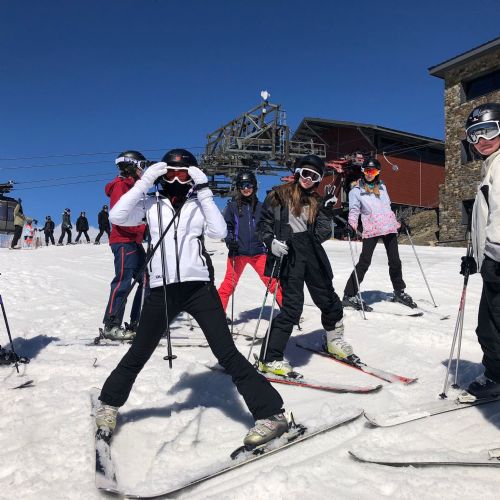 SkiTrip60423B