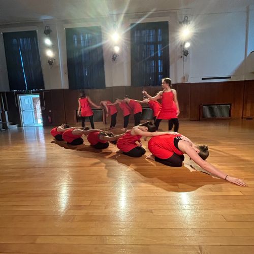 GymDanceDisplay170724